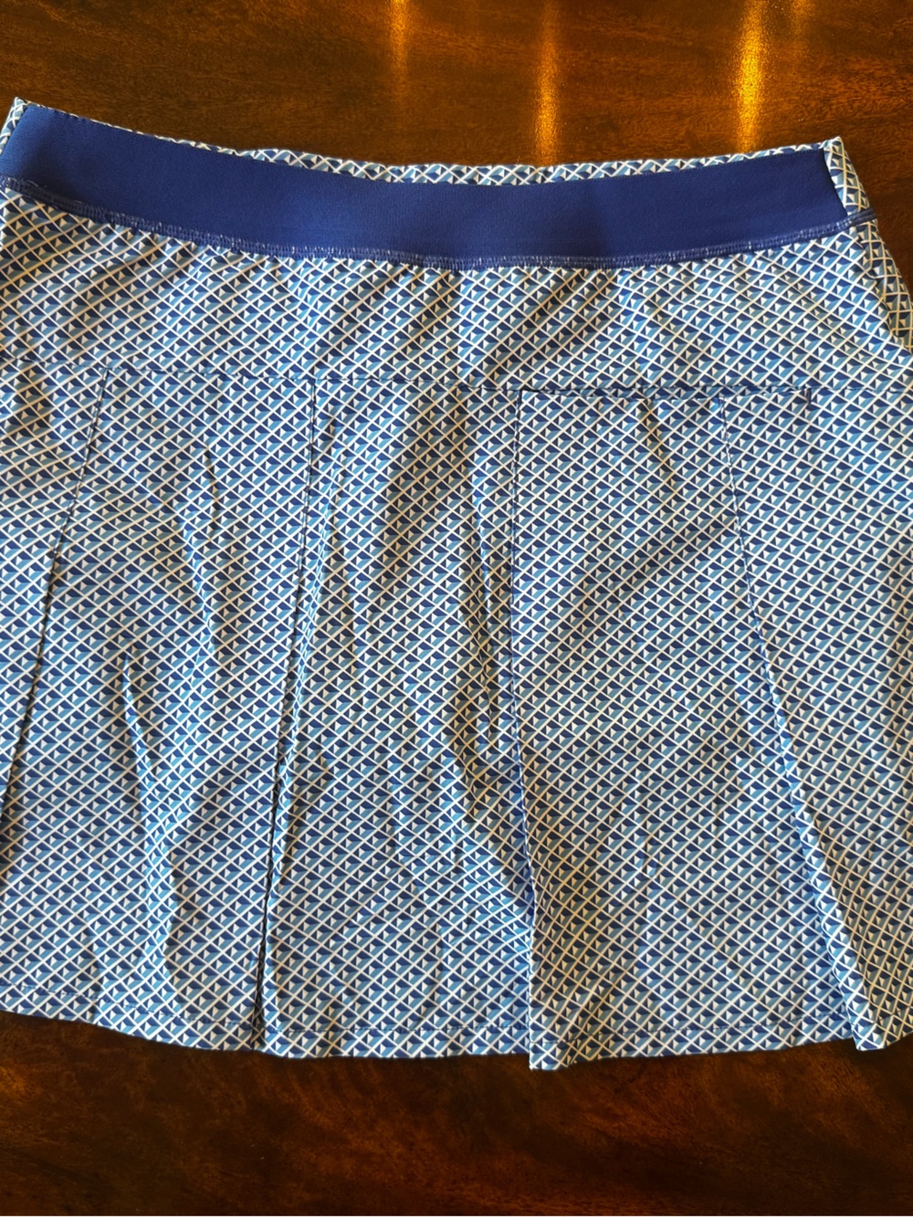 RLX Ralph Lauren Women’s Pleated Back Golf Skort Geo Abstract Multi Blue Size M - Picture 8 of 10